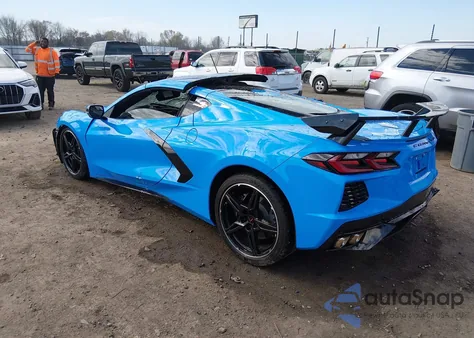 2021 Chevrolet Corvette Stingray Rwd 1Lt z USA, uszkodzony, nr VIN 1G1YA2D42M5125074